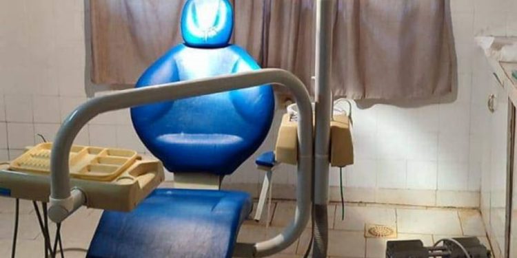 Habilitación de atenciones odontológicas en la USF Santo Domingo de Encarnación