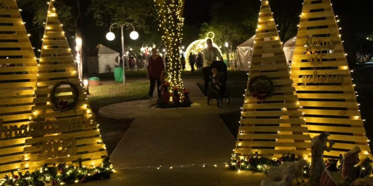 Mercadillo Navideño deslumbra e inspira en Loma Plata