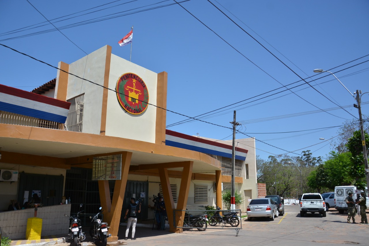 Fallece un policía en incidente en la cárcel de Tacumbú