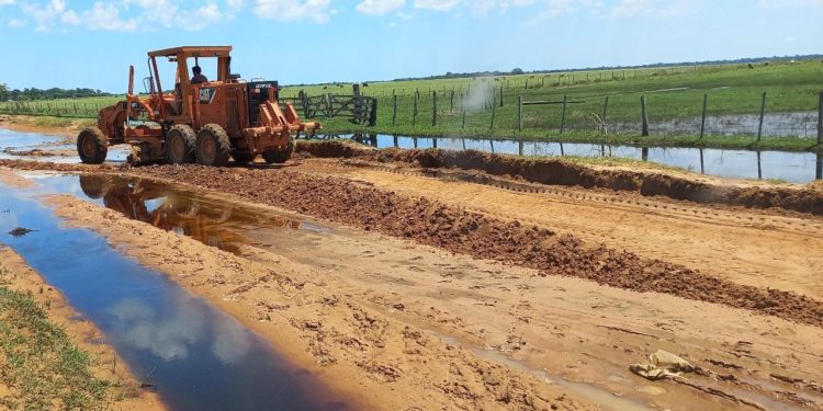 Mejoras de caminos vecinales beneficia a más de tres mil personas en Misiones