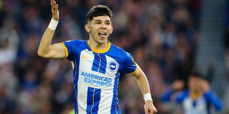 La IFFHS nominó a Julio Enciso a mejor juvenil de la temporada 2023