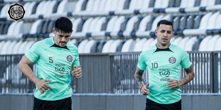 Derlis González y Saúl Salcedo no llegarán para la pretemporada