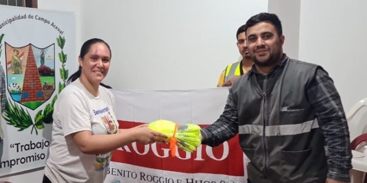 Municipio de Campo Aceval recibió elementos de seguridad para incentivar seguridad vial