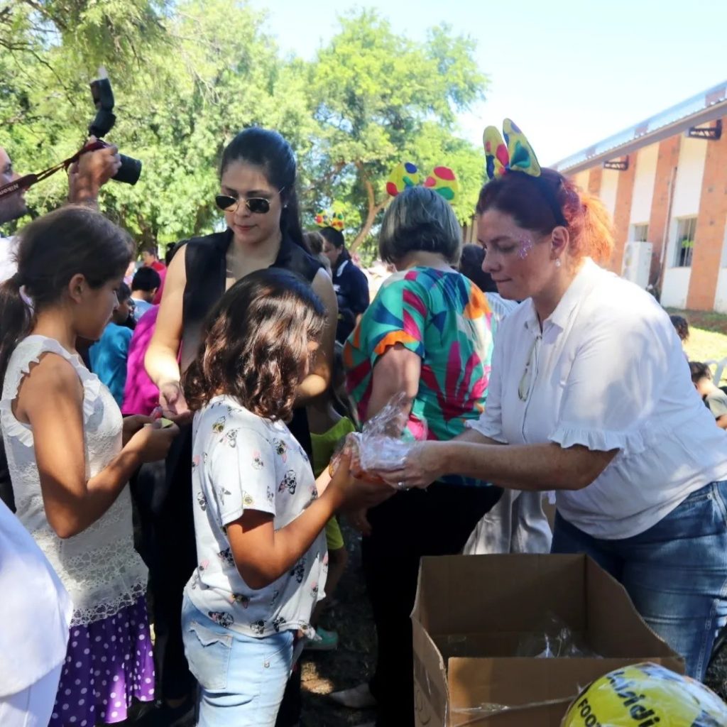 Ministerio de la Mujer realizó el festejo del Día de Reyes en Ciudad Mujer