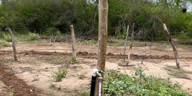 Comunidad indígena de Boquerón con acceso a agua mejorada