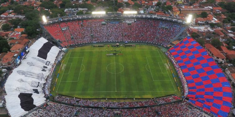 El Superclásico será en el Defensores del Chaco ¿Con ambas hinchadas presentes?