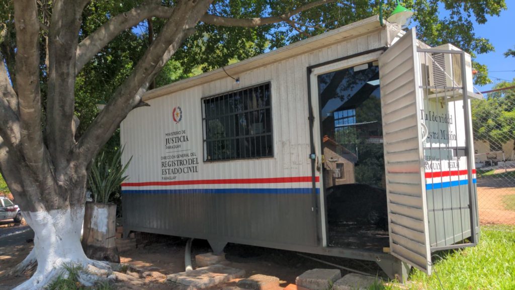 Desastroso estado de las instalaciones del Registro Civil: Bodas en contenedores y oficinas en ruinas