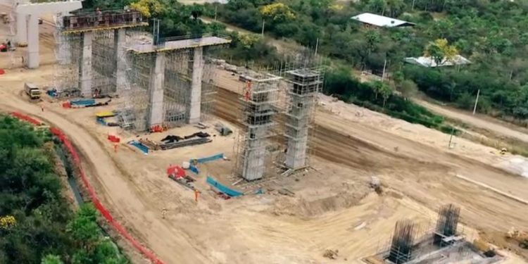 Alto Paraguay: En un rincón alejado de la República no solo se construye una obra, también se cumplen sueños