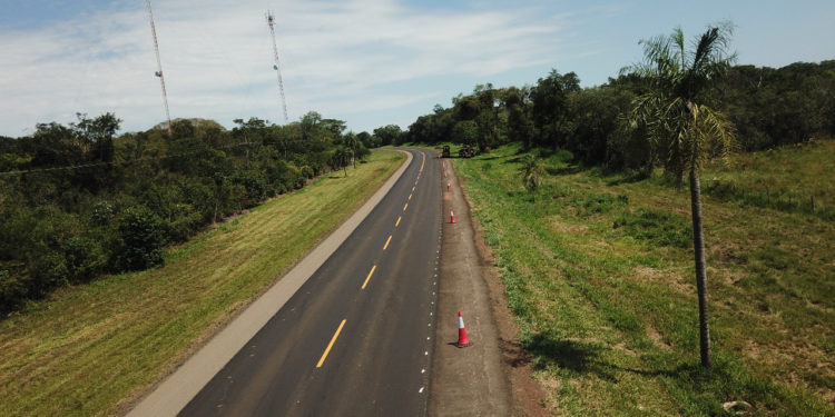 Cinco empresas compiten por el contrato para la ampliación de la Ruta PY01