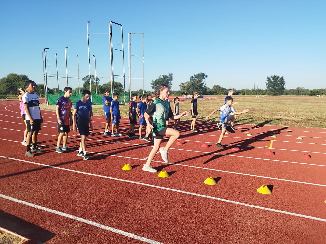 Arranca con éxito el Campamento de Atletismo para niños y adolescentes 2024 en Filadelfia￼