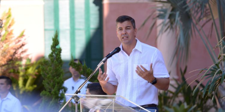 Hambre cero en escuelas y sistema educativo ya fue presentado y constituye el proyecto más ambicioso de Peña