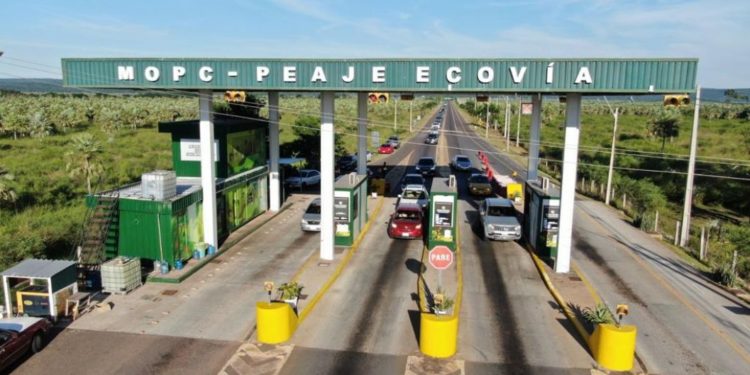 Peajes registraron el paso de casi 212.000 vehículos el fin de semana