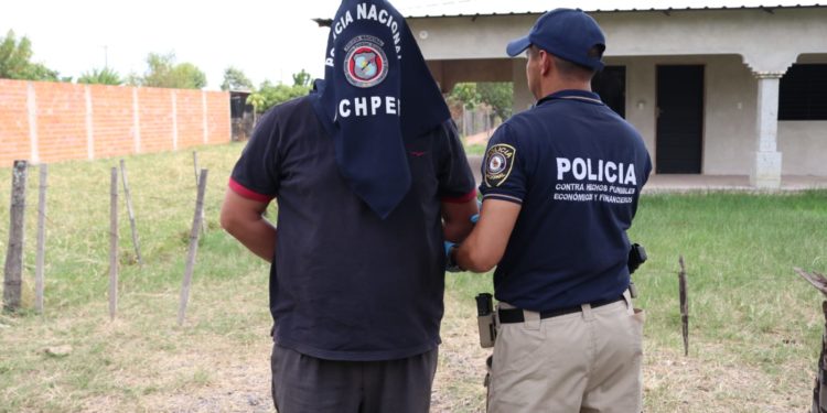 Captan corrupción sorprendiendo en flagrancia a asistente fiscal y un abogado en Villa Hayes 