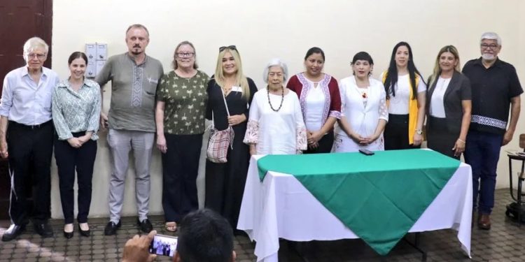 Docentes de 19 pueblos indígenas fortalecen la Educación Intercultural en Paraguay