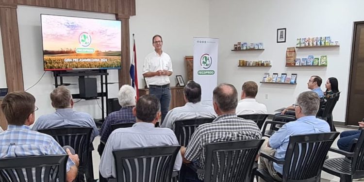 FECOPROD inicia su gira pre asamblearia presentando logros y perspectivas futuras FECOPROD inicia su gira pre asamblearia presentando logros y perspectivas futuras