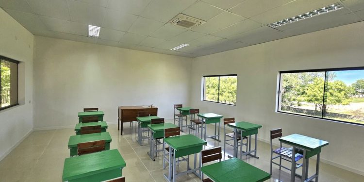 Implementan «Aula modelo» en Fuerte Olimpo Implementan «Aula modelo» en Fuerte Olimpo