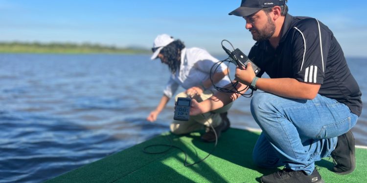 Ambicioso proyecto busca salvar el Lago Ypacaraí de la contaminación Ambicioso proyecto busca salvar el Lago Ypacaraí de la contaminación