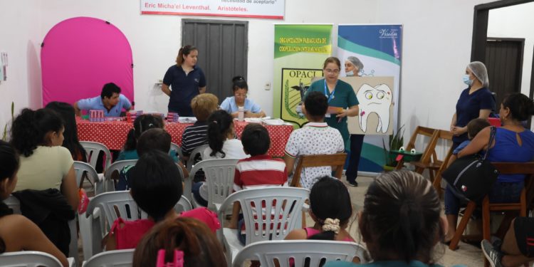 Realizan jornada extramuros de salud bucal gratuita en San Lorenzo