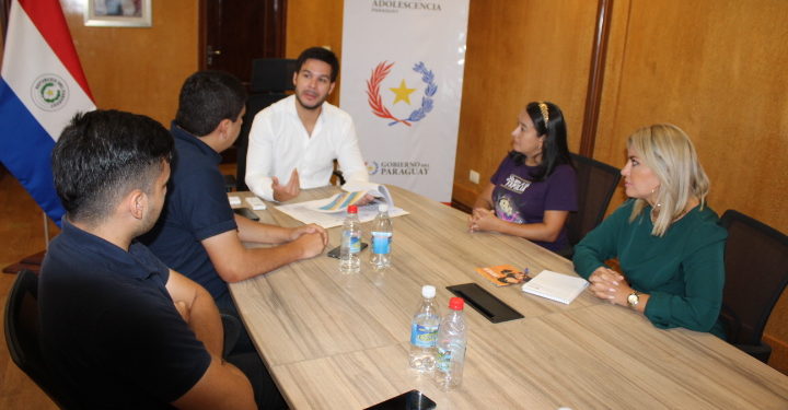 Alianza estratégica del MINNA para la protección integral de niños y adolescentes con «Yo Amo a la Familia» y «Salvando Vidas»