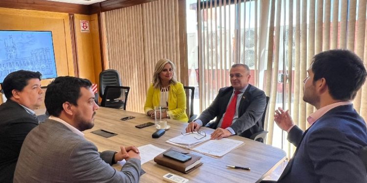 Conajzar y el MINNA coordinan medidas para protección de niñez y adolescencia