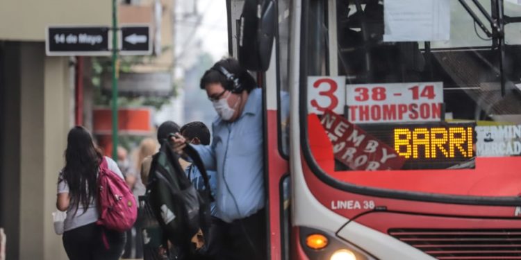 Registran 40 empresas de transporte multadas por incumplimiento de servicio