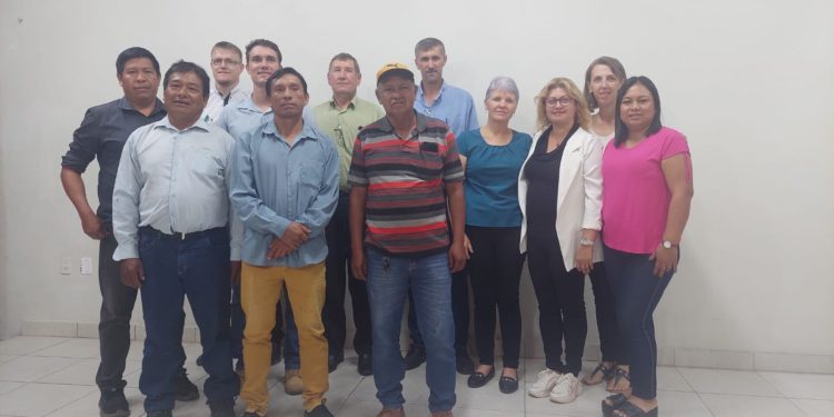 Colaboración entre INDI y AMH impulsa derechos indígenas y laborales en el Chaco Colaboración entre INDI y AMH impulsa derechos indígenas y laborales en el Chaco