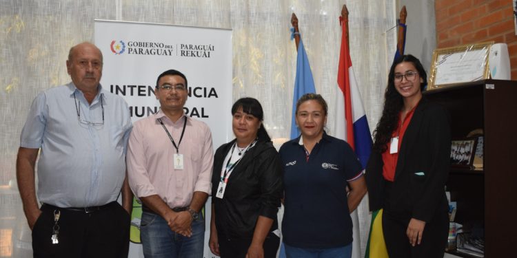 Realizan informe socioambiental en familias inscritas al programa ABRAZO del ministerio de la Niñez y Adolescencia Realizan informe socioambiental en familias inscritas al programa ABRAZO del ministerio de la Niñez y Adolescencia