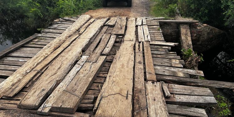 Avanza construcción de nuevo puente en transitado camino de Benjamín Aceval