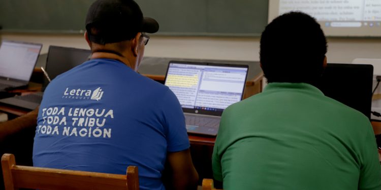 Avance significativo en la traducción del libro de Jonás a idiomas nativos del Chaco Avance significativo en la traducción del libro de Jonás a idiomas nativos del Chaco