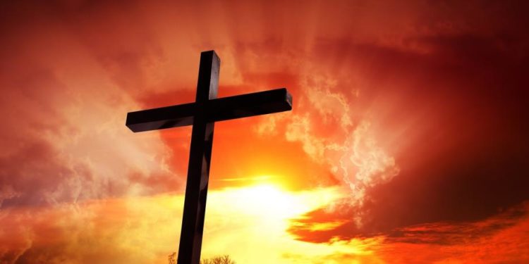 Semana Santa: Reflexiones sobre la pasión, muerte y resurrección de Jesucristo Semana Santa: Reflexiones sobre la pasión, muerte y resurrección de Jesucristo