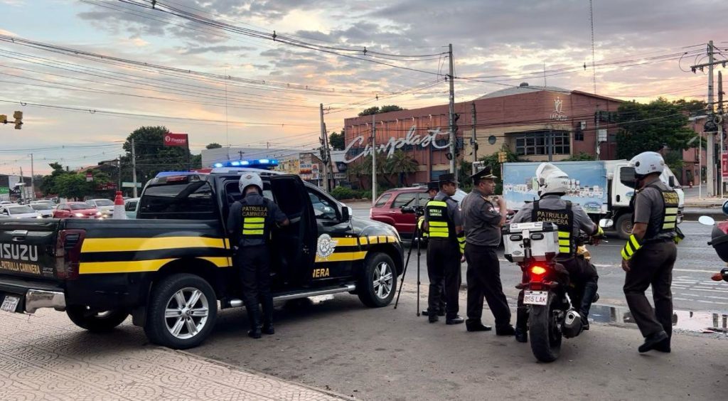 ¡Operativo Semana Santa! Patrulla Caminera intensifica los controles en días santos ¡Operativo Semana Santa! Patrulla Caminera intensifica los controles en días santos