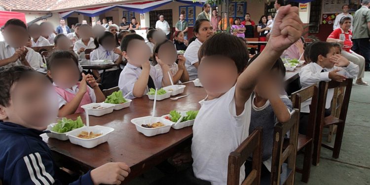 Padres y cooperadoras serán contralores del proyecto «Hambre Cero en las Escuelas»