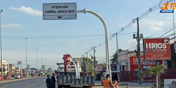 MOPC refuerza control en carril único: Instalación de señaléticas y multas significativas MOPC refuerza control en carril único: Instalación de señaléticas y multas significativas