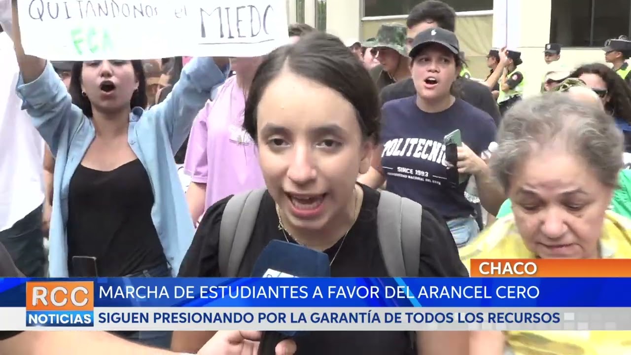 Estudiantes universitarios siguen presionando por los recursos del Arancel Cero