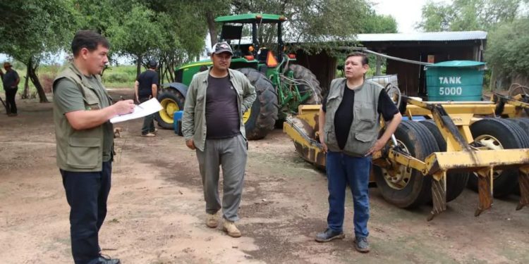 Titulación masiva de tierras en el Chaco Paraguayo Titulación masiva de tierras en el Chaco Paraguayo