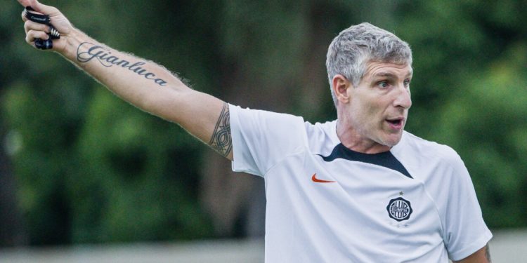 Palermo incluirá en el once inicial a un futbolista muy solicitado por los hinchas