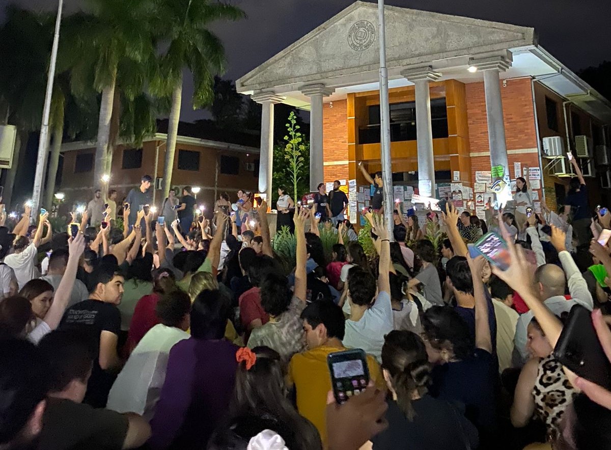 Estudiantes en paro anuncian que no levantarán las medidas de fuerza