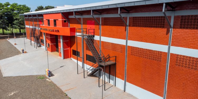 Santa Rita inaugura polideportivo y se prepara para la Expo Santa Rita Santa Rita inaugura polideportivo y se prepara para la Expo Santa Rita