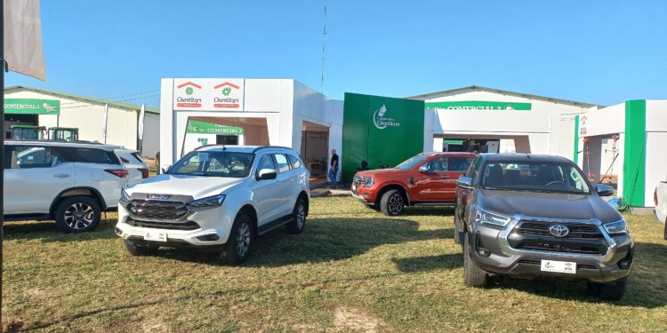 Cooperativa Chortitzer destaca en la Expo Pioneros 2024 con amplia variedad de productos