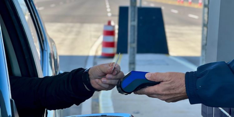 Cinco estaciones de peaje ya cuentan con sistema de pago electrónico