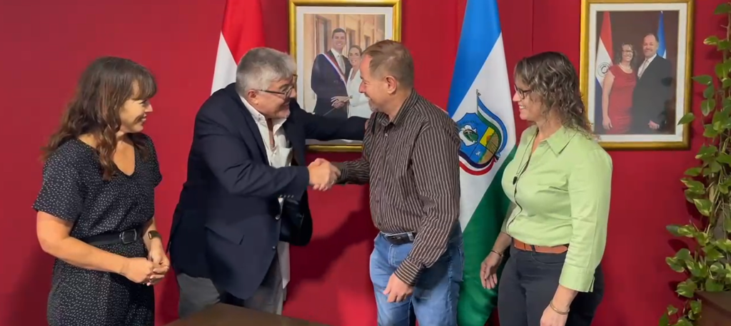 Gobernación de Boquerón respalda iniciativa para declarar la Ideología de Género como Abuso Infantil Gobernación de Boquerón respalda iniciativa para declarar la Ideología de Género como Abuso Infantil