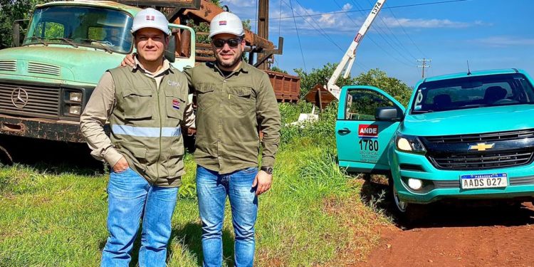 Usuarios de la ANDE en Itapúa disfrutan de la mejora en la calidad del servicio electrico