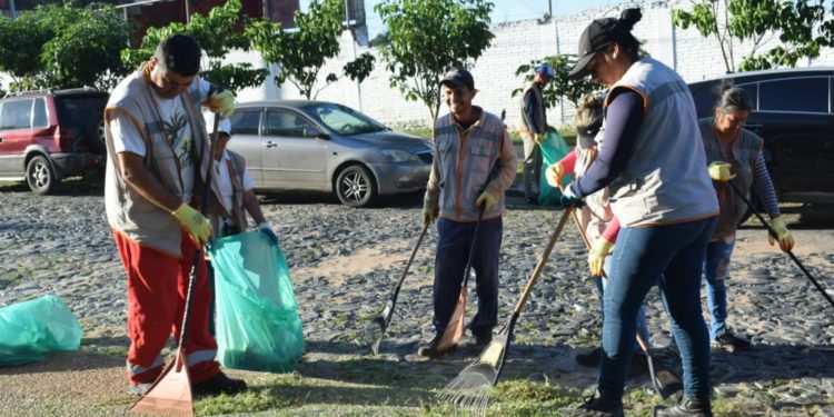 Aumento de notificaciones por dengue en 11 departamentos del país Aumento de notificaciones por dengue en 11 departamentos del país