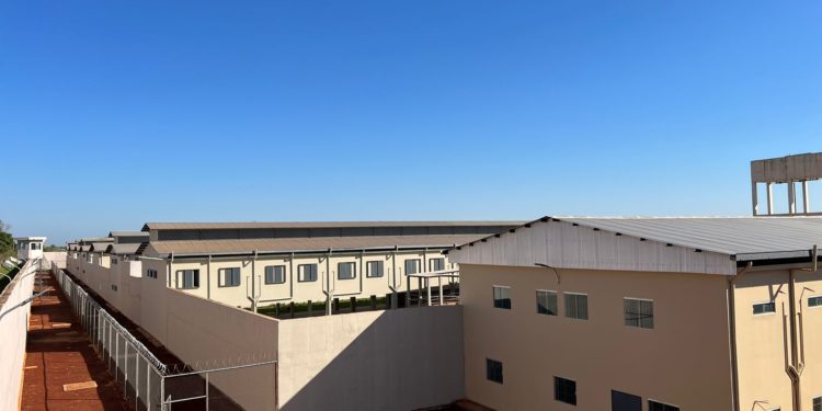 ¿Hay que construir más penitenciarías?