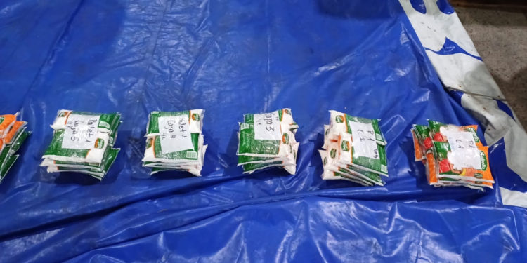 Cerca de 1.600 kilogramos de cocaína entre almidón y harina de maíz.