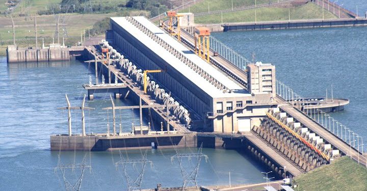 Por crisis hídrica, las binacionales generaron 600 millones de dólares menos este año