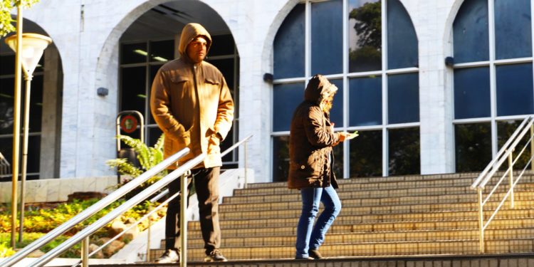 Sábado fresco a frío Sábado fresco a frío