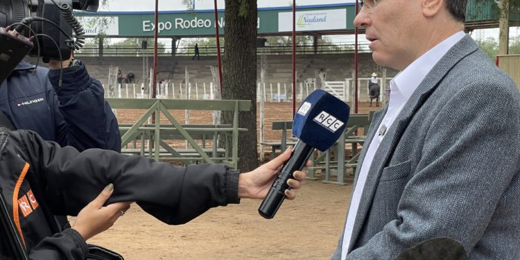 Solicitan al gobierno asfaltado del tramo Neuland a Pozo Hondo