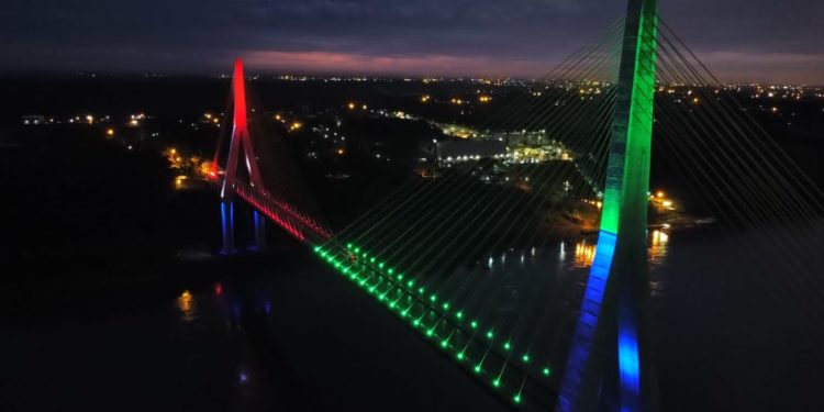 Un destino, tres países