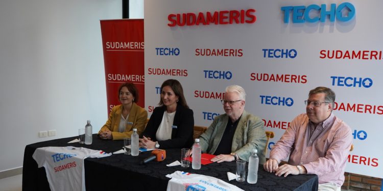 Sudameris y TECHO firman alianza histórica por un Paraguay sin pobreza